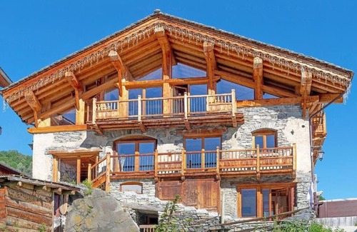 Villaroger House | Chalet Farmhouse