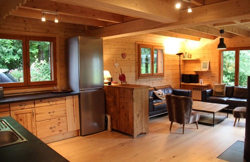 La Chapelle-d'Abondance Ski Chalet | Chalet Louis ground floor 1 bedroom open plan chalet that sleeps 2