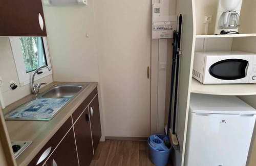 Saint-Sauves-d'Auvergne Ski Chalet | Chalet Privée Dans un Domaine à Saint-sauves D'auvergne