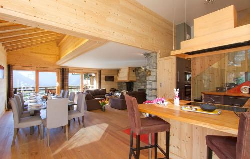 Les Deux Alpes Resort | Chalet Gilda by Leavetown Vacations