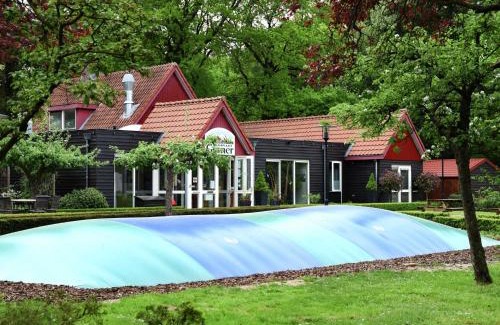 Municipality of Dalfsen House | Chalet in Netherlands near Forest & Water