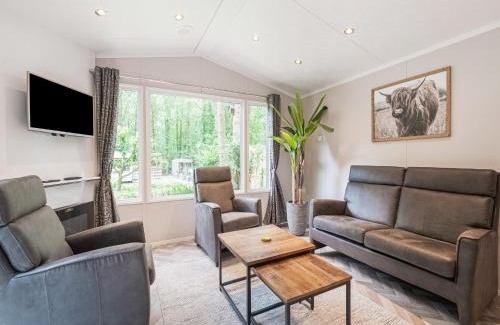 Vledder House | chalet in the woods with pool