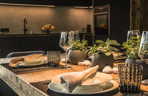 Selva di Val Gardena Ski Chalet | Chalet 'L Piz Dolomites' with Mountain View, Private Terrace and Wi-Fi