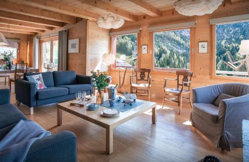 Le Grand-Bornand Ski Chalet | Chalet Le Charmieux - OVO Network