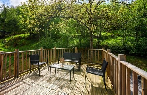 Cornimont Ski Chalet | Chalet 'Massassi Plaza' with Mountain View, Wi-Fi and Air Conditioning