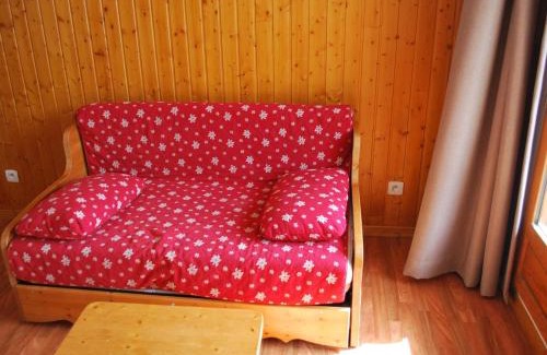 Saint-Etienne-en-Devoluy Ski Chalet | Chalet Mitoyen 3 Pièces 6 Pers. avec Terrasse - Résidence Le Hameau du Puy, Superdevoluy - FR-1-504-450