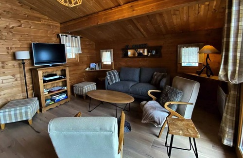 Saint-Marcel Apartment | Chalet Nubuck - 5 Rooms for 8 People