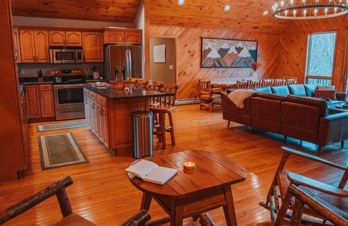 Prattsville Ski Chalet | Chalet On The Far Side Of The Mountain