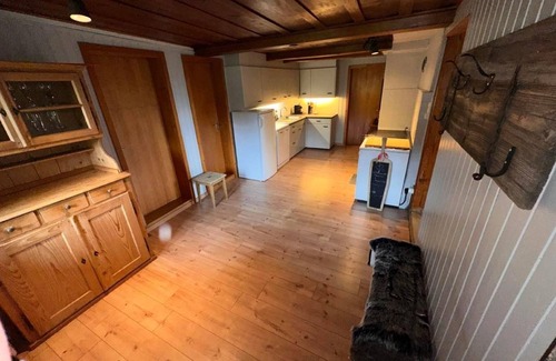 Hünibach Ski Chalet | Chalet on the way