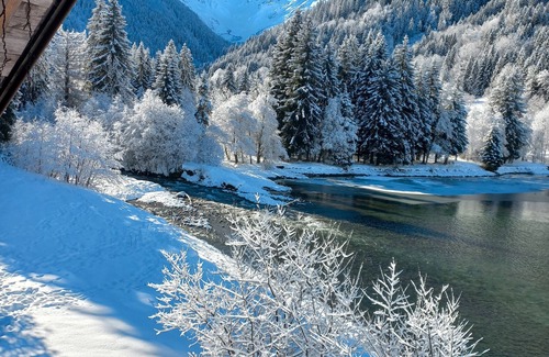 La Ferriere Ski Chalet | Chalet 'Pierre Bois Lac' with Mountain View, Shared Terrace and Garden