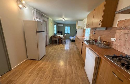 Latour-Bas-Elne House | Chalet Proche mer