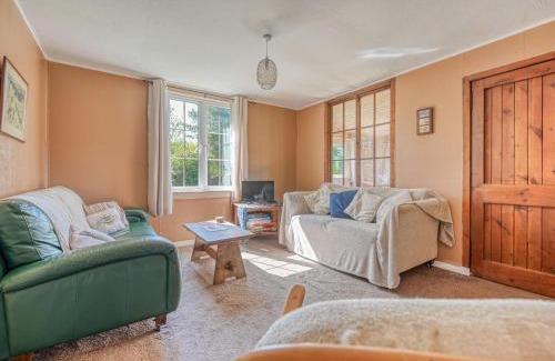 Bunloit Ski Chalet | Chalet Rowan Chalet by Interhome