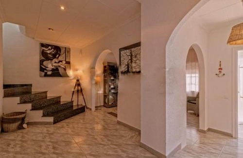 Santa Susanna House | Chalet Santa Susana