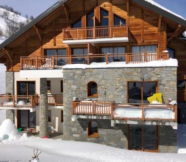 La Toussuire Apartment | Chalet Skiopied