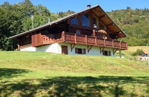 La Bresse Ski Chalet | Chalet SPA Le Royal Nathalie MN La rouge