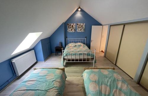 Laveissiere House | Chalet T3 près des pistes, 2 chambres, équipé, navette gratuite - FR-1-787-2