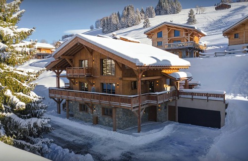 Crest-Voland Ski Chalet | Chalet Touva - wellness and luxury stay in the Alps for 13 - OVO Network