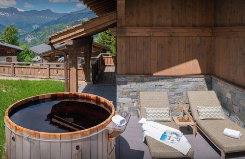 Crest-Voland Ski Chalet | Chalet Touva - wellness and luxury stay in the Alps for 13 - OVO Network