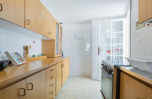 Bitonto House | Chalet 'White House' with water view