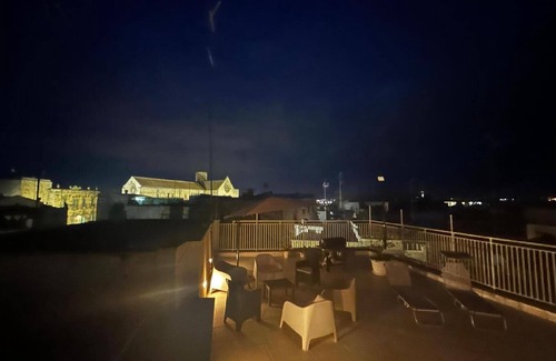 Bitonto House | Chalet 'White House' with water view