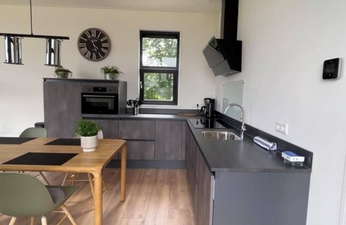Enkhuizen House | Chalet with 2 bedrooms and a terrace