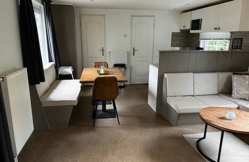 Susteren House | Chalet with 3 bedrooms and a terrace