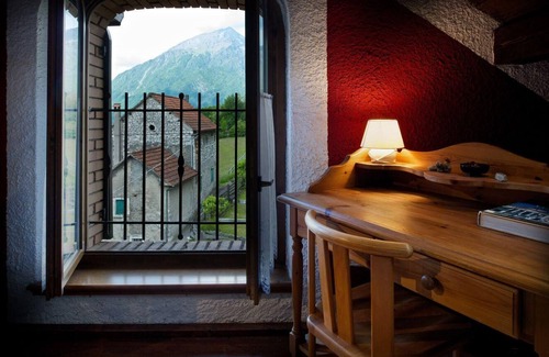 Ponte nelle Alpi House | Chalet with historic charm and full comfort