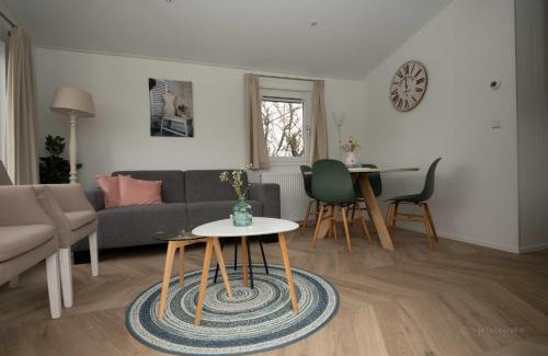 Gapinge Ski Chalet | Chalets op Minicamping Dorpszicht