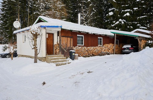 Harrachov House | Chaloupka U lesa by Interhome
