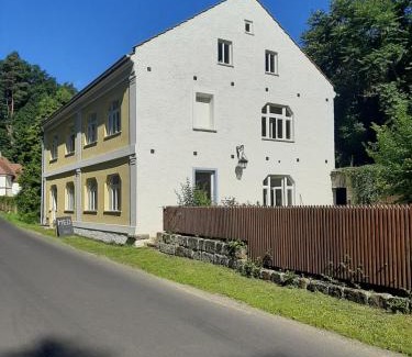 Holany Villa | Chalupa U Studánky
