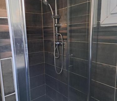 Drancy House | Chambre 20 min de Paris et Aeroport