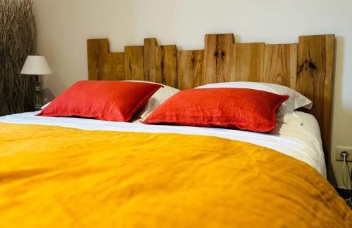 Faverolles Bed & Breakfast | Chambre 4 pers avec piscine chauffée & WiFi - FR-1-591-708
