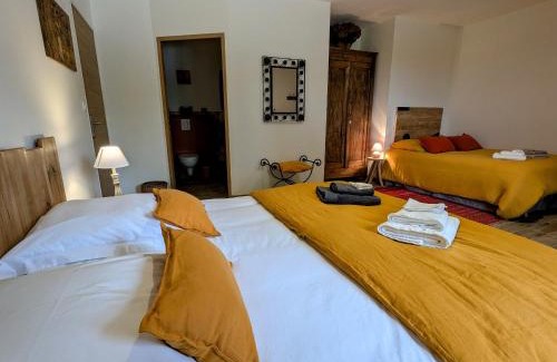 Faverolles Bed & Breakfast | Chambre 4 pers avec piscine chauffée & WiFi - FR-1-591-708