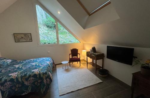 Plombiees-Les-Dijon Bed & Breakfast | Chambre avec accès jacuzzi