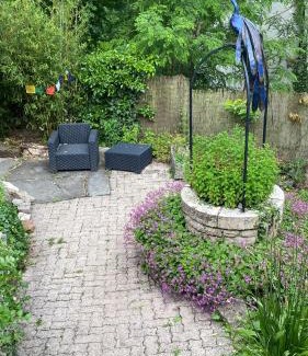 Plombiees-Les-Dijon Bed & Breakfast | Chambre avec accès jacuzzi