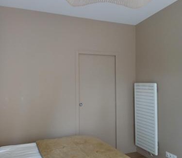 Saint-Thurial Bed & Breakfast | Chambre avec terrasse et salle de bain privative