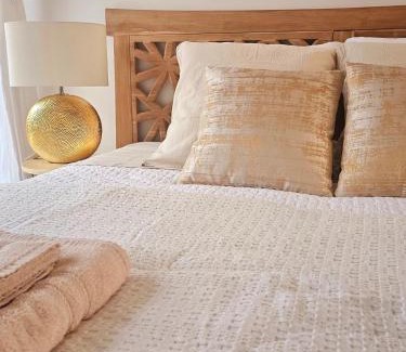 La Roche-sur-Yon Bed & Breakfast | Chambre d'hôte BALI avec parking