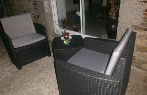 Roz-Landrieux Bed & Breakfast | Chambre d'hôtes La Haie