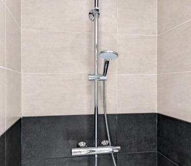 Liergues House | Chambre double indépendante NATURALE au sein du domaine PASSELOUP