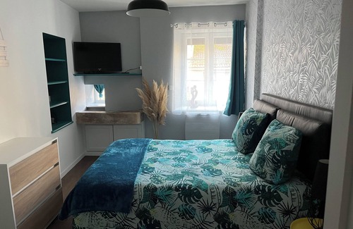 Ugny-sur-Meuse Bed & Breakfast | Chambre en Autonomie Endroit Calme! Idéal Marcheurs, Vélo, Moto! Garage Dispo