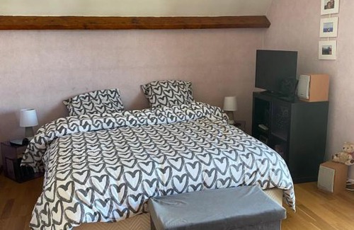 Oissel House | Chambre et salle de bain privées chez particulier
