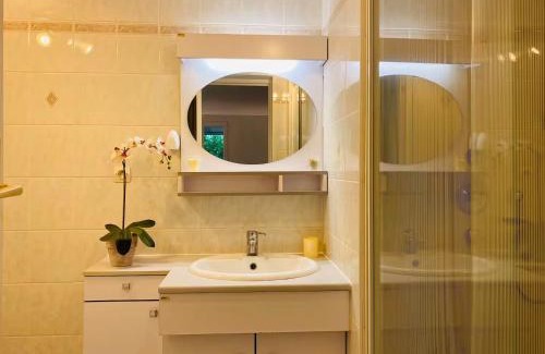 Savigny-sur-Orge House | Chambre et Sdb privées dans pavillon à 15 mn Orly