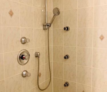 Savigny-sur-Orge House | Chambre et Sdb privées dans pavillon à 15 mn Orly