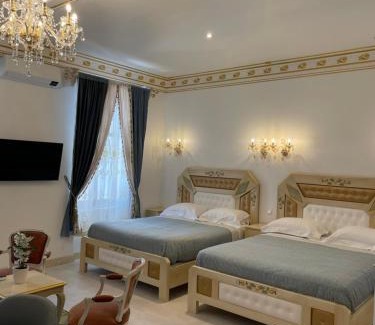 Centre Historique House | Chambre Familiale Maison de L'Église du Couvent