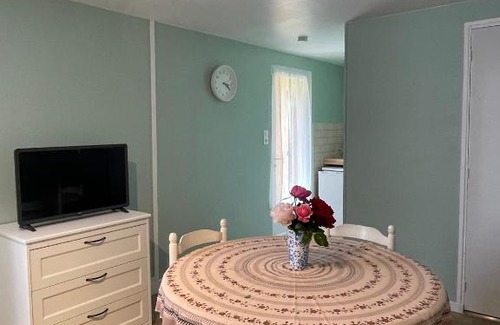 Lalinde Bed & Breakfast | Chambre indépendante