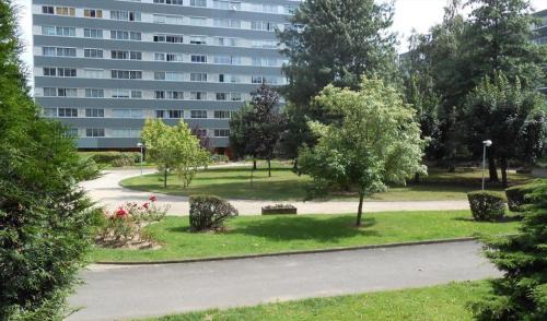 Haussonville-Blandan-Mon Desert-Saurupt House | Chambre lit double pour 1 à 2 pers en Colocation