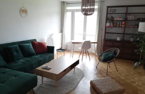 Roseraie House | Chambre Lumineuse