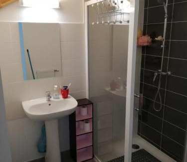 Lambezellec House | Chambre privée dans Happy Home Maison Calme Chez l'habitant