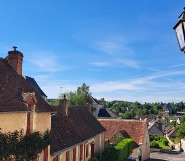 Preuilly-sur-Claise Bed & Breakfast | Chambres d'Hôtes L'Ecu