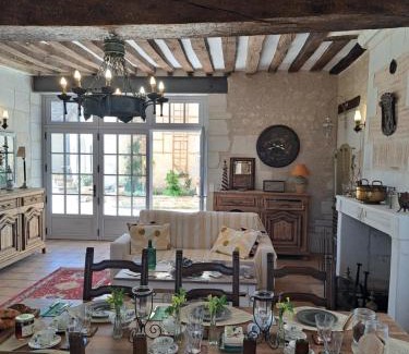 Preuilly-sur-Claise Bed & Breakfast | Chambres d'Hôtes L'Ecu